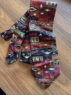 Men's Red Multi Geometric Silk-Feel Tie